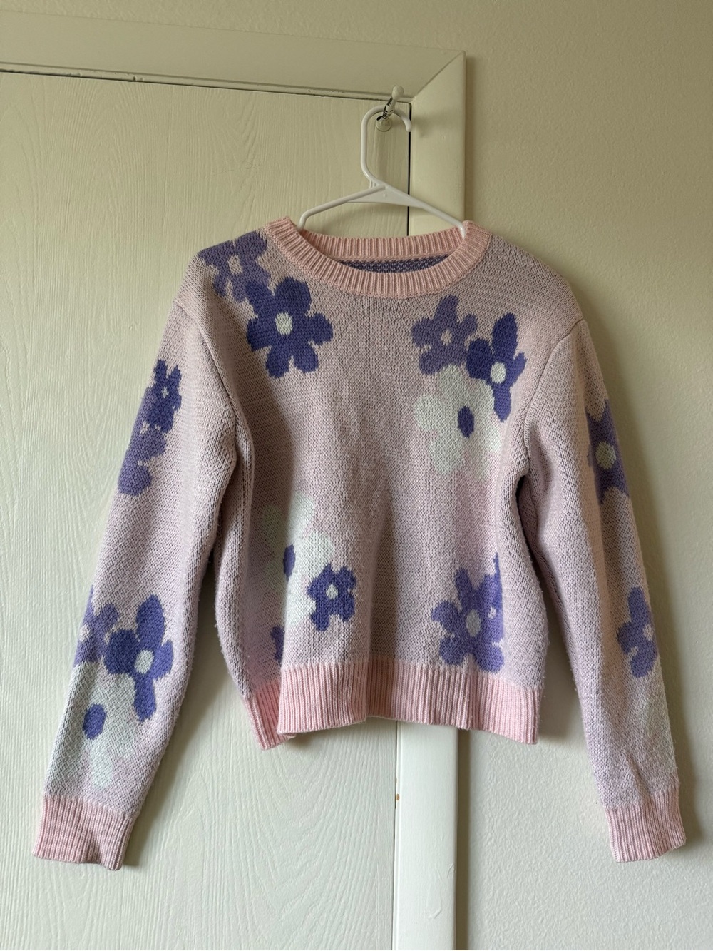 Lilac & Purple Floral Knit Crewneck Sweater Retro Pastel Daisy - M